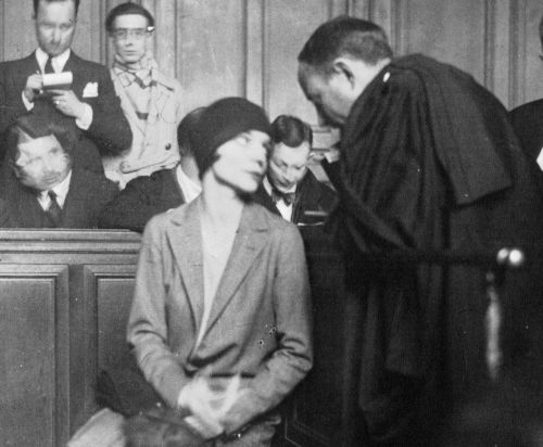 Etude d'avocat Merenyi